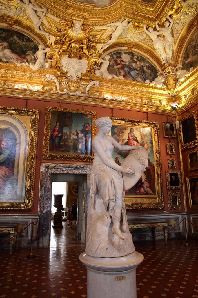 IMG_7775.JPG - Sala di Giove - Der Thronsaal bzw. Saal des Jupiter ist dem römischen Göttervater gewidmet.