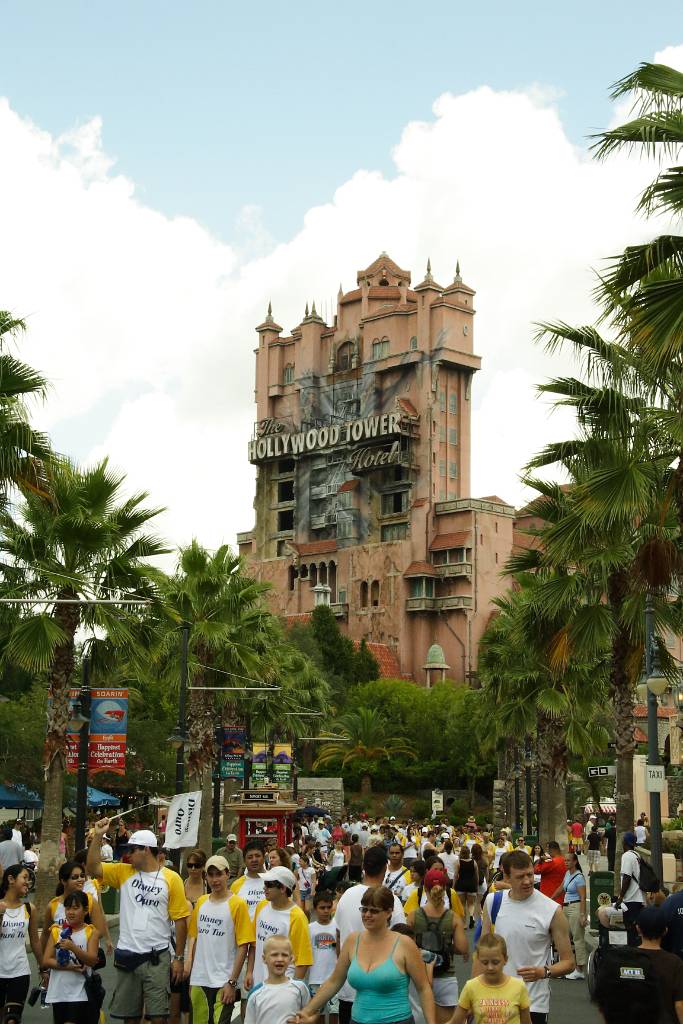 IMG_1025.JPG - 1. Attraktion: Tower of Terror