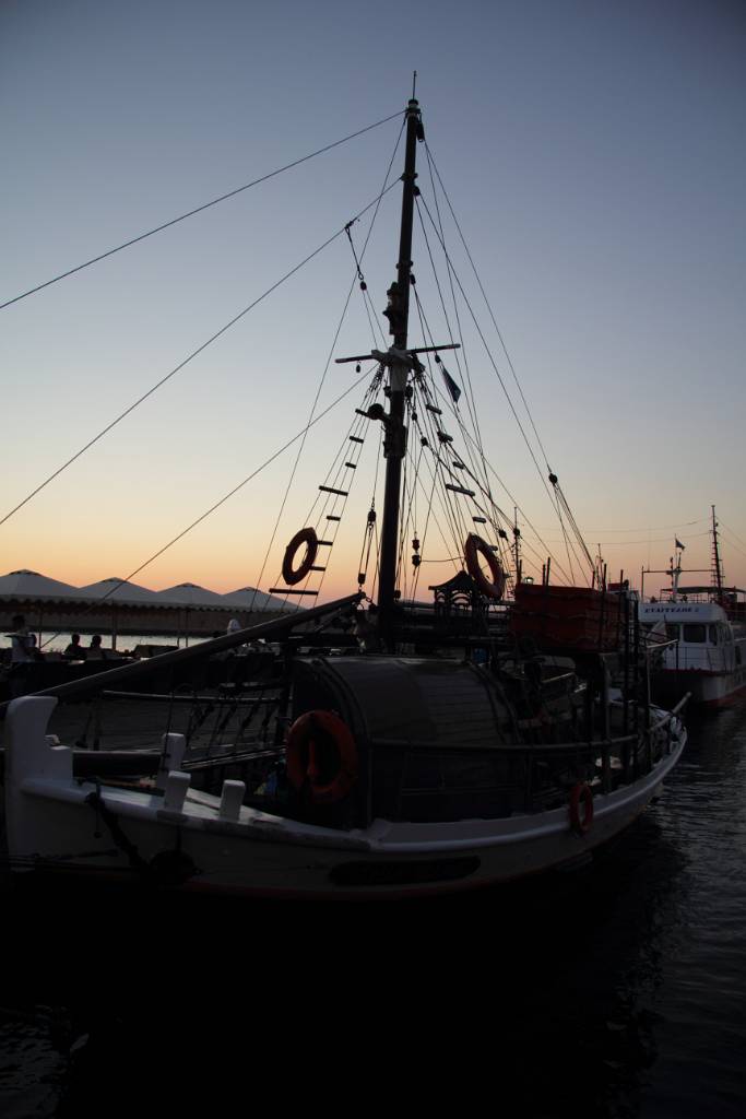 IMG_2224.JPG - Sunset am Hafen.