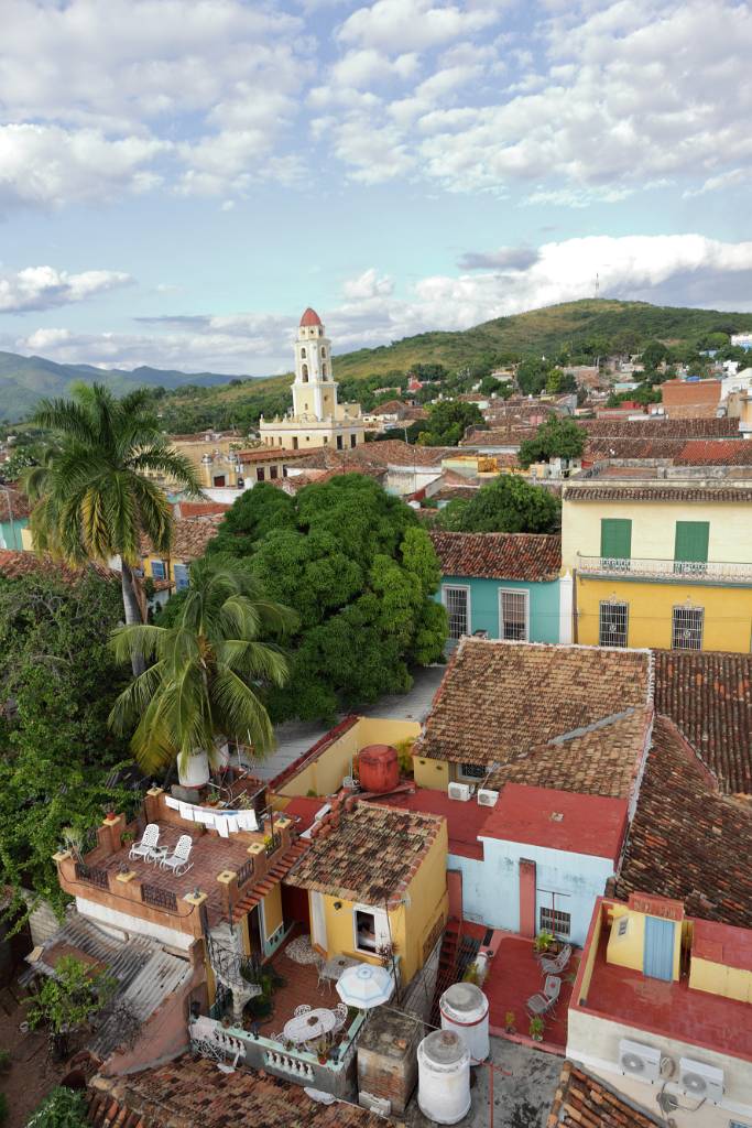 IMG_5105.JPG - Panoramafoto von Trinidad.