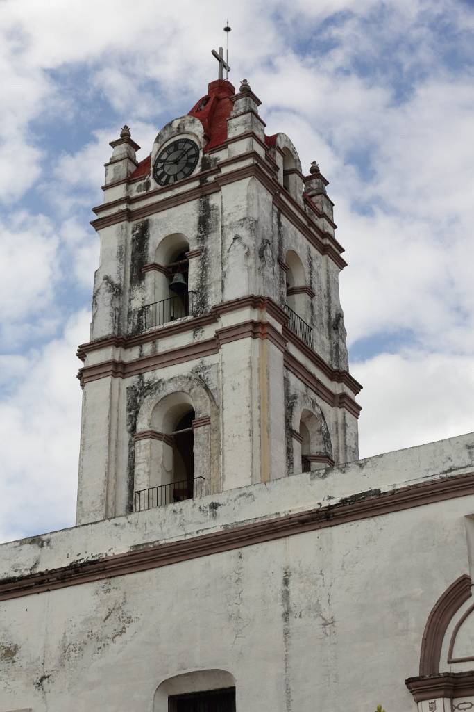 IMG_5212.JPG - Die Kirche Iglesia Nuestra Señora De La Merced wurde nach einem Brand Anfang des 19. Jahrhunderts neu errichtet. Es ist eines der beeindruckendsten Bauwerke der Stadt Camagüey.