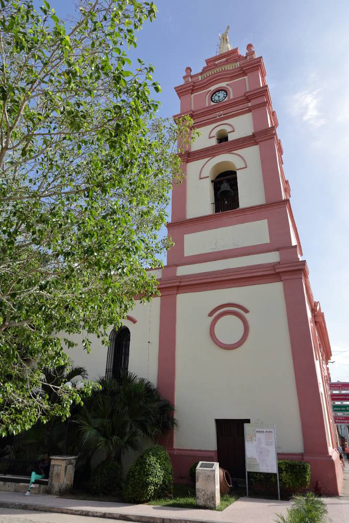 IMG_5225.JPG - Die Catedral de Nuestra Señora de la Candelaria wurde 1530 errichtet, aber in den zahlreichen Kämpfen um die Stadt immer wieder zerstört und neu aufgebaut.