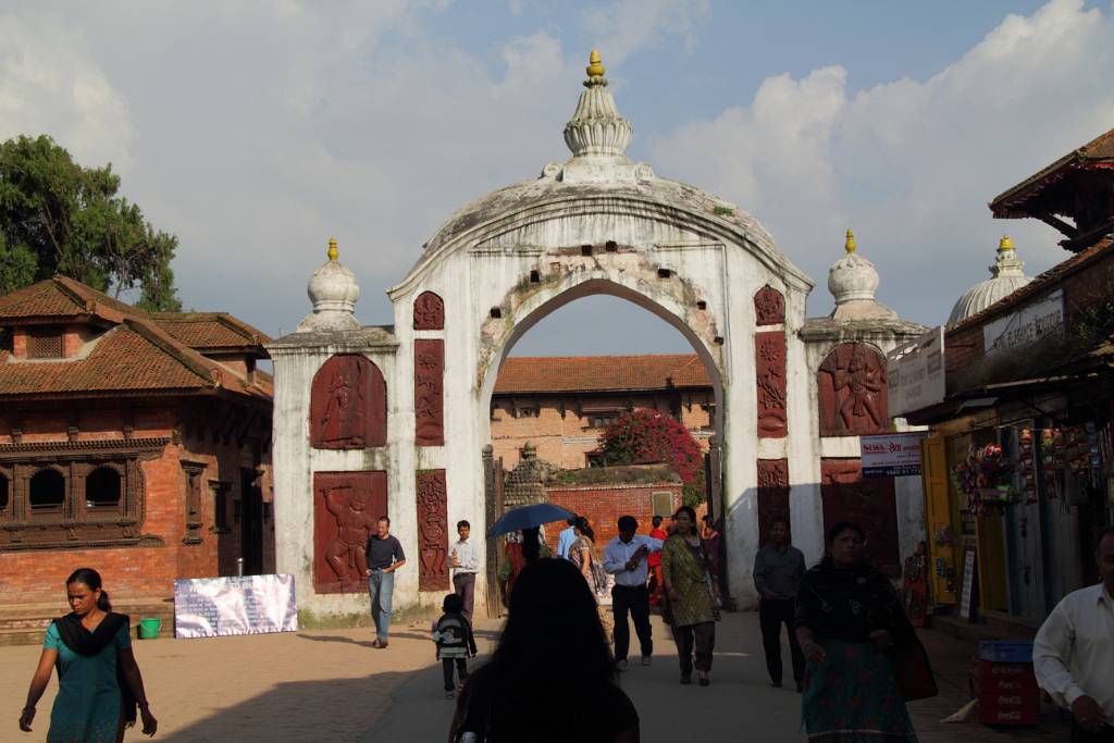 IMG_1047.JPG - Weiter geht es nach Bhaktapur eine weitere alte Königsstadt. Sie ist die drittgrößte Stadt im Tal.