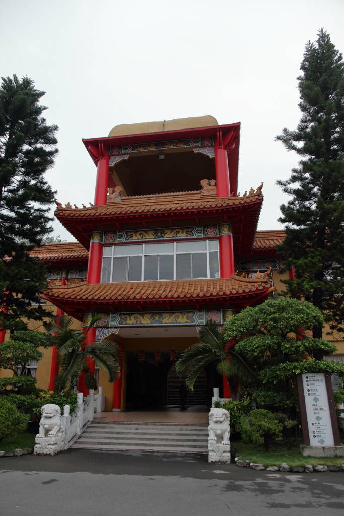 IMG_8514.JPG - Das Kloster "Berg des Buddhaglanzes" ist die wichtigste und interessanteste buddhistische Anlage in Taiwan.